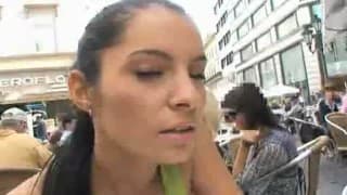 Elle adore se faire s’hexiber et se faire baiser en public