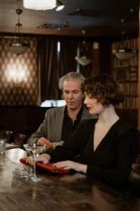 7 Conseils pour sortir ensemble à la cinquantaine